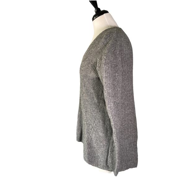 MADEWELL Soft Gray Merino Wool V-neck Sweater XS - Picture 3 of 4